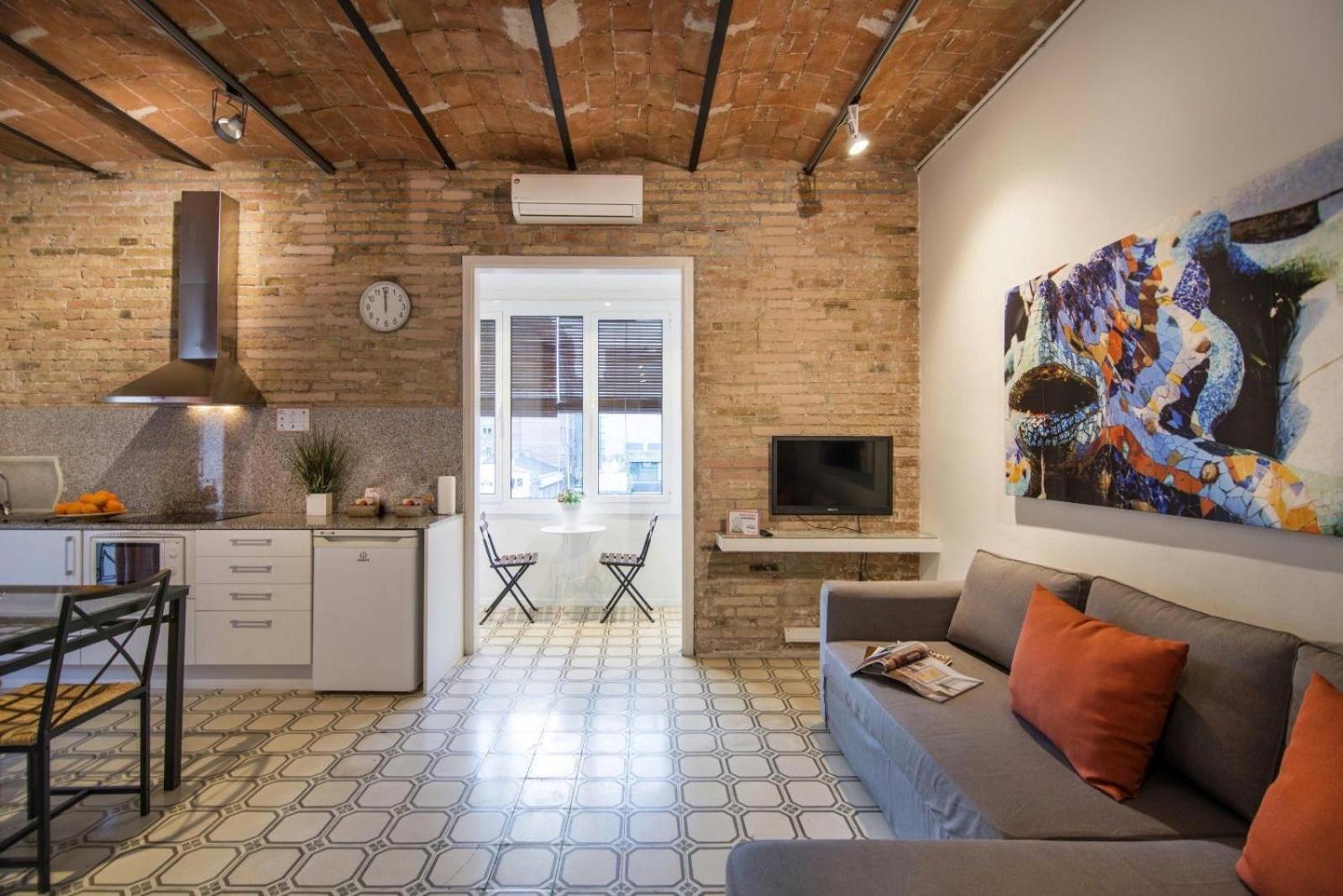 Happy People Gaudi Sant Pau Apartamento