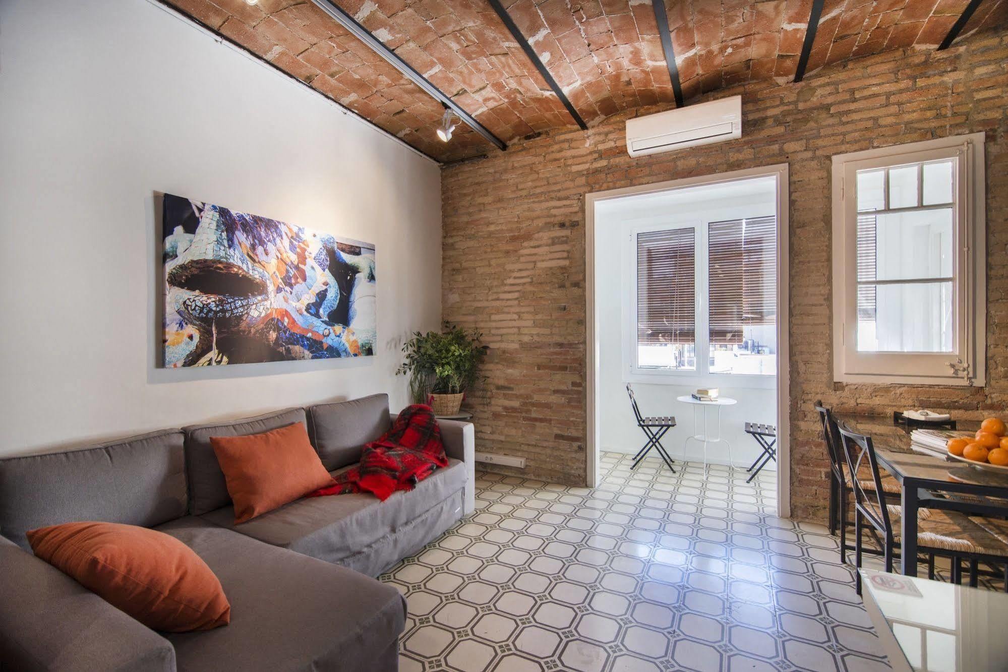 Apartamento Happy People Gaudi Sant Pau Barcelona